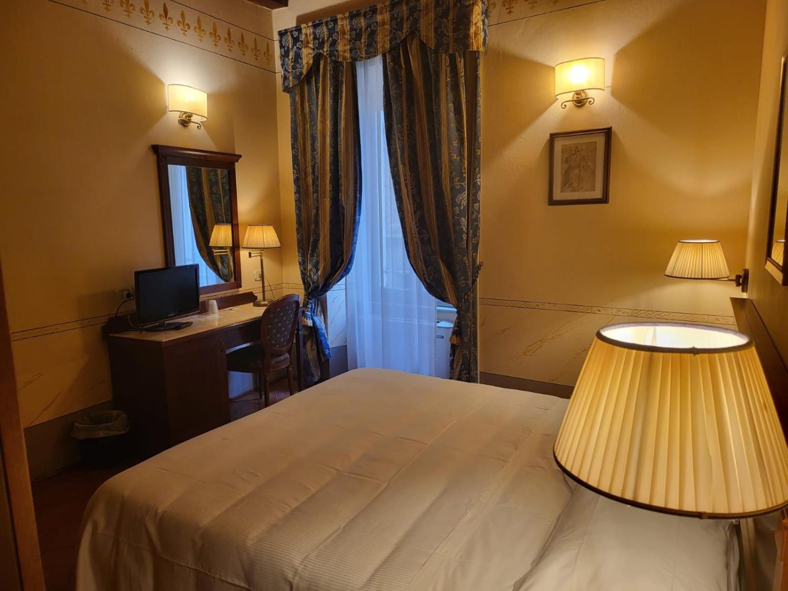 Hotel Logge Dei Mercanti Monte San Savino Kültér fotó