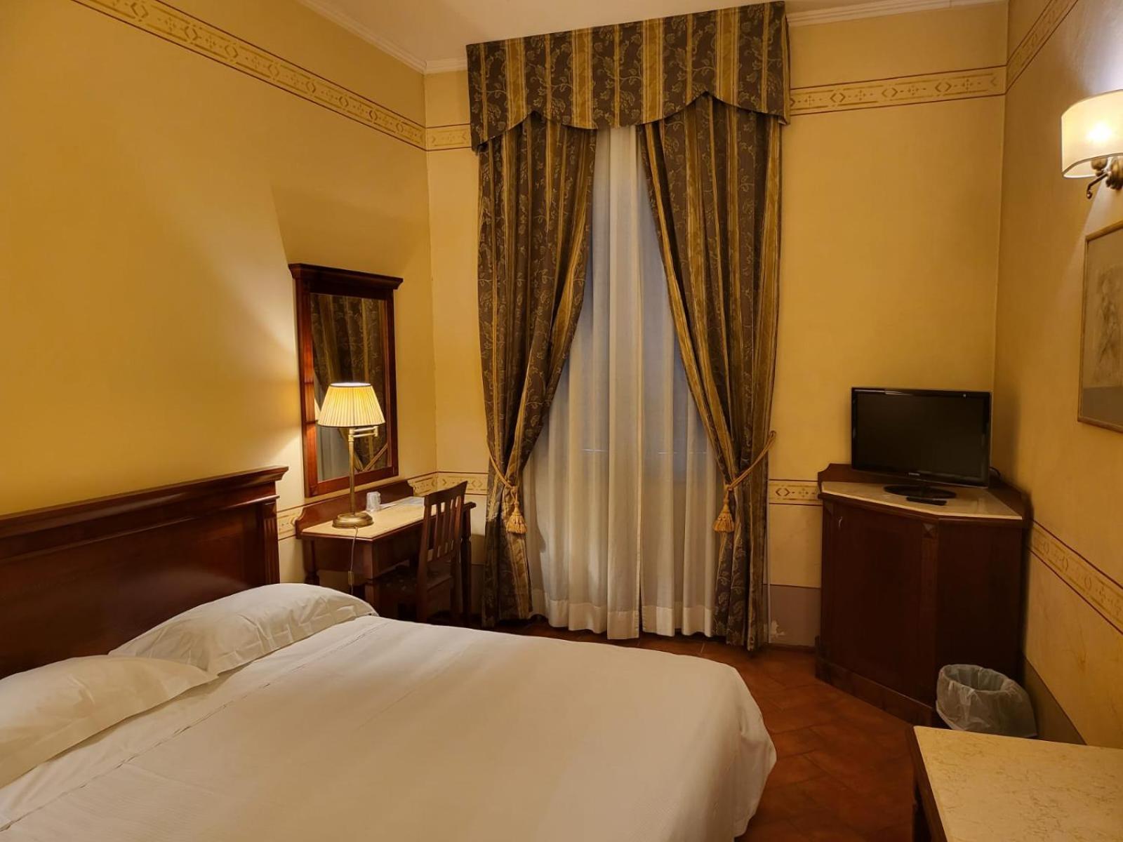 Hotel Logge Dei Mercanti Monte San Savino Kültér fotó